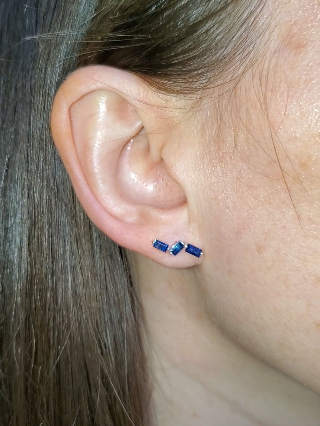 18K Blue Sapphire Wave Stud Earrings