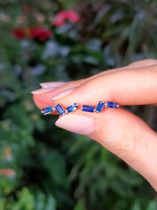 18K Blue Sapphire Wave Stud Earrings