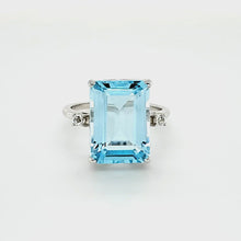 Load and play video in Gallery viewer, 14K Emerald Cut Blue Topaz Ring
